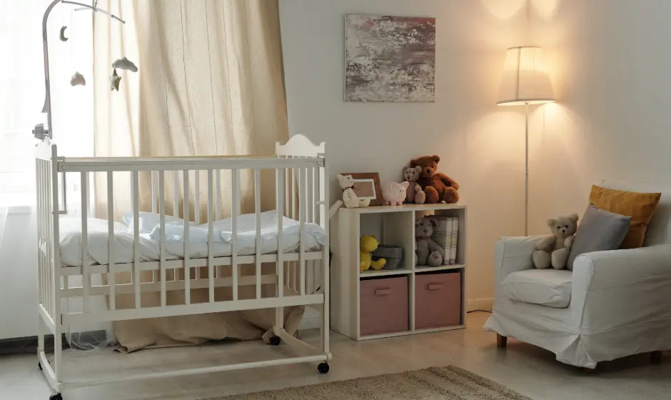 【賃貸OK】赤ちゃんの部屋をおしゃれにする3つの法則！壁を傷つけずにポスターを飾るプロの技