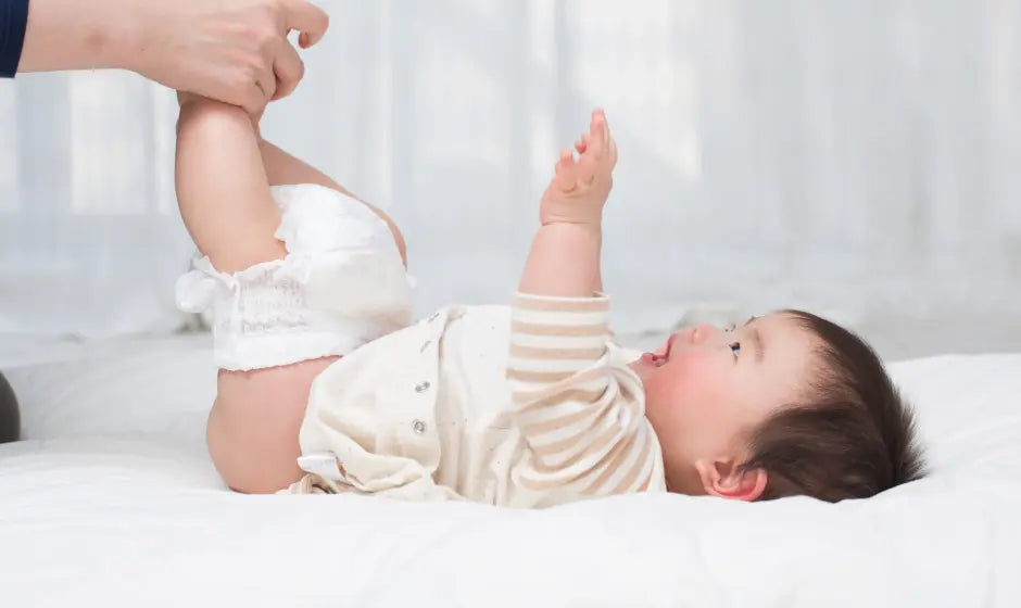 【不安解消】新生児のうんち・おしっこ回数「正常」の境界線は？脱水・病気のサインを見極めるチェックリスト